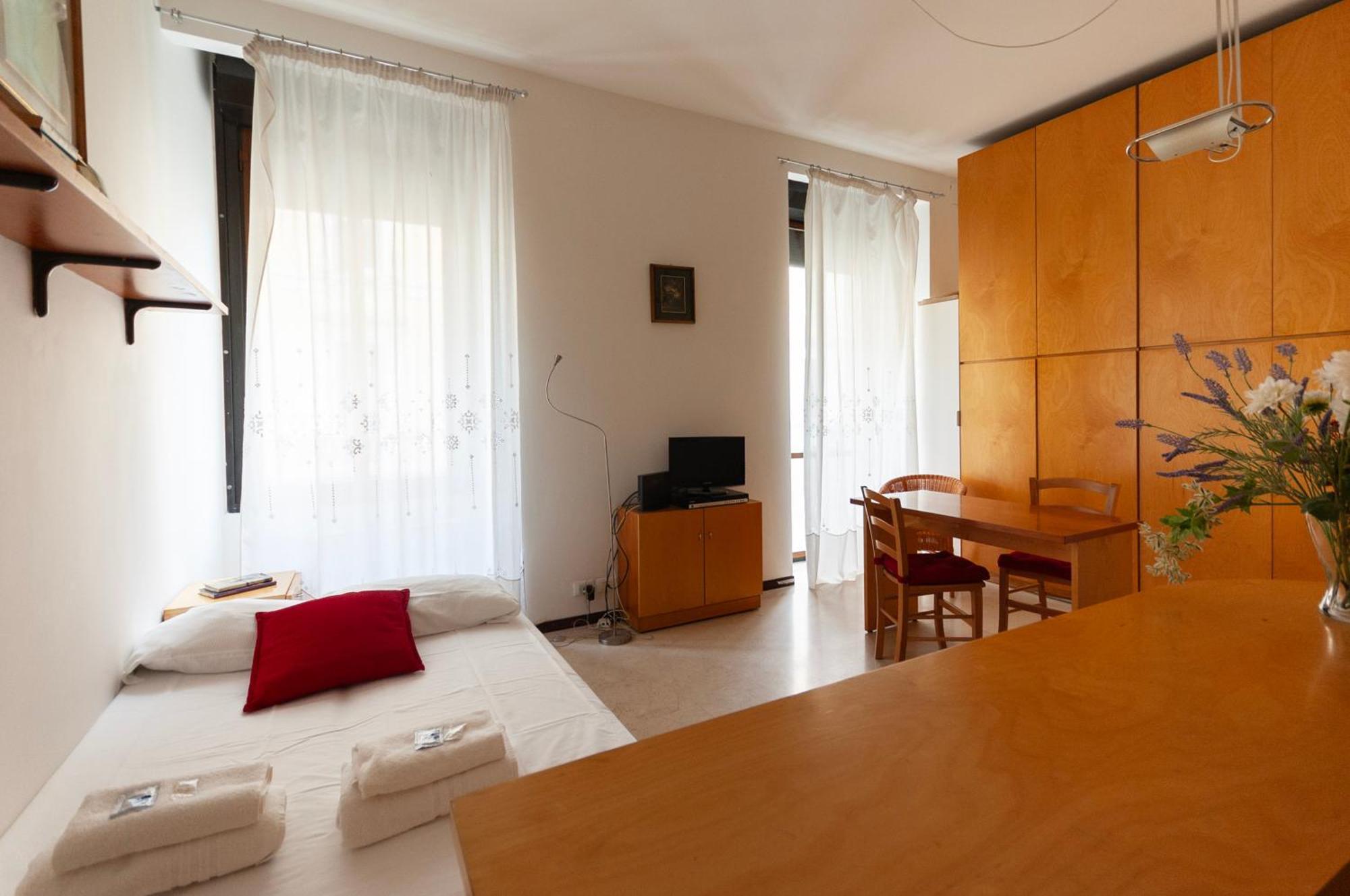 Youhosty - Lecco 11 Milano Ngoại thất bức ảnh